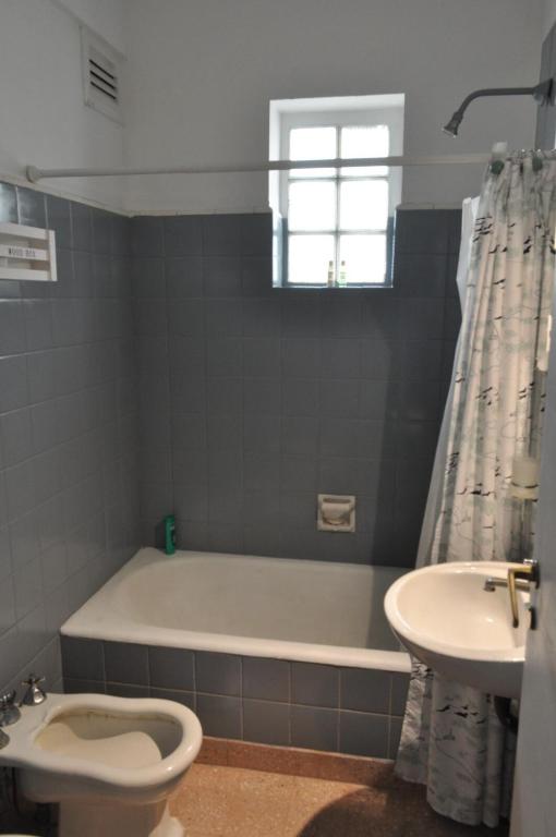 Departamento a dos cuadras del mar - 4