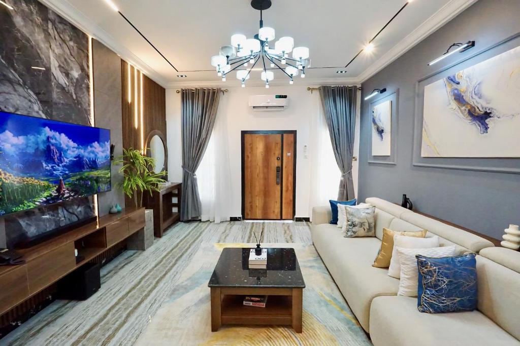 Hampton Suite by LSP HOMES Lekki Phase 1, Lagos