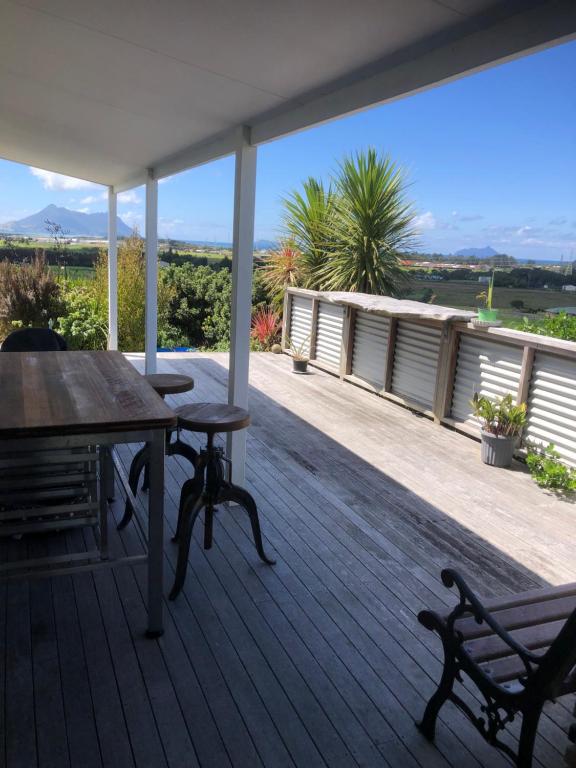 Jimmy's Place Studio, Ruakaka