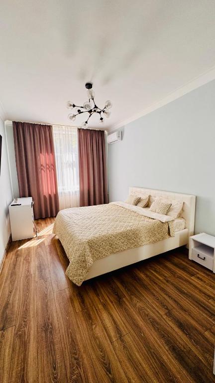 ULTRACENTRAL 2BD with Terrace, Kišiněv