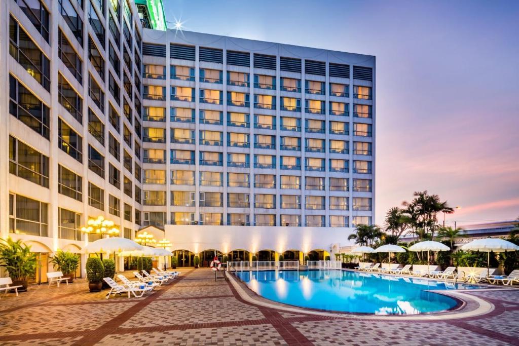 View, Bangkok Palace Hotel in Bangkok
