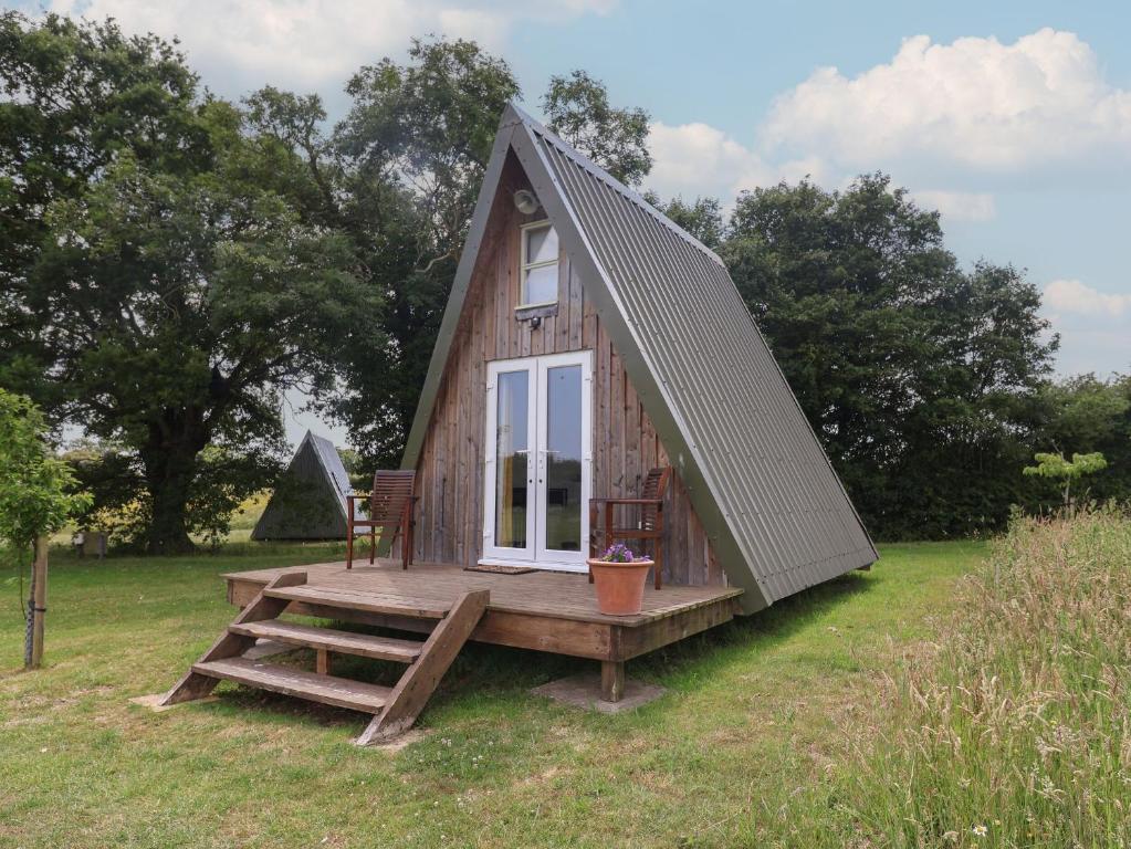 A-frame, Woodbridge