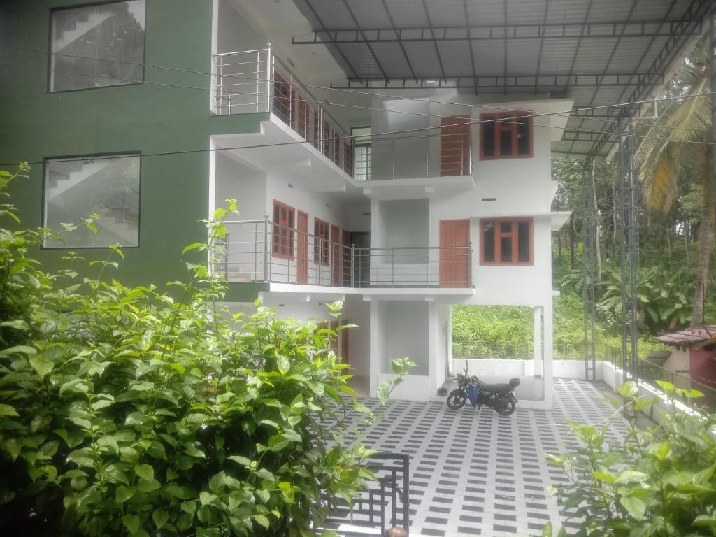 Green Fields Inn, Mananthavady