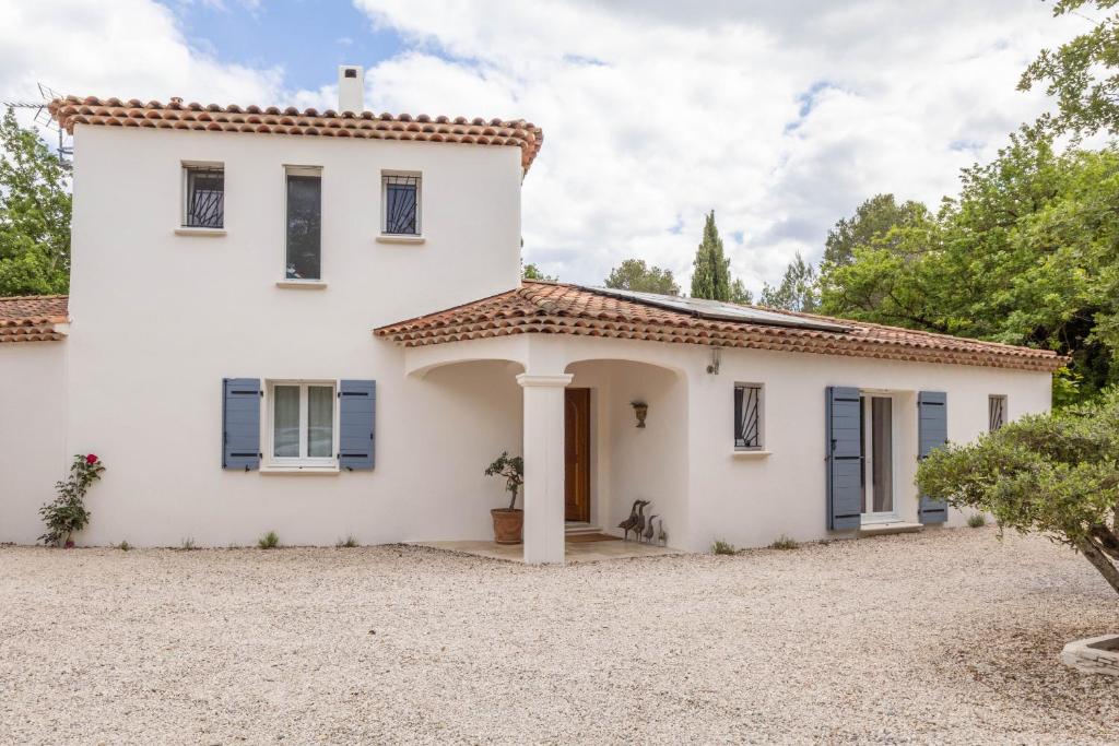 Mas des Ecureuils, Meyrargues