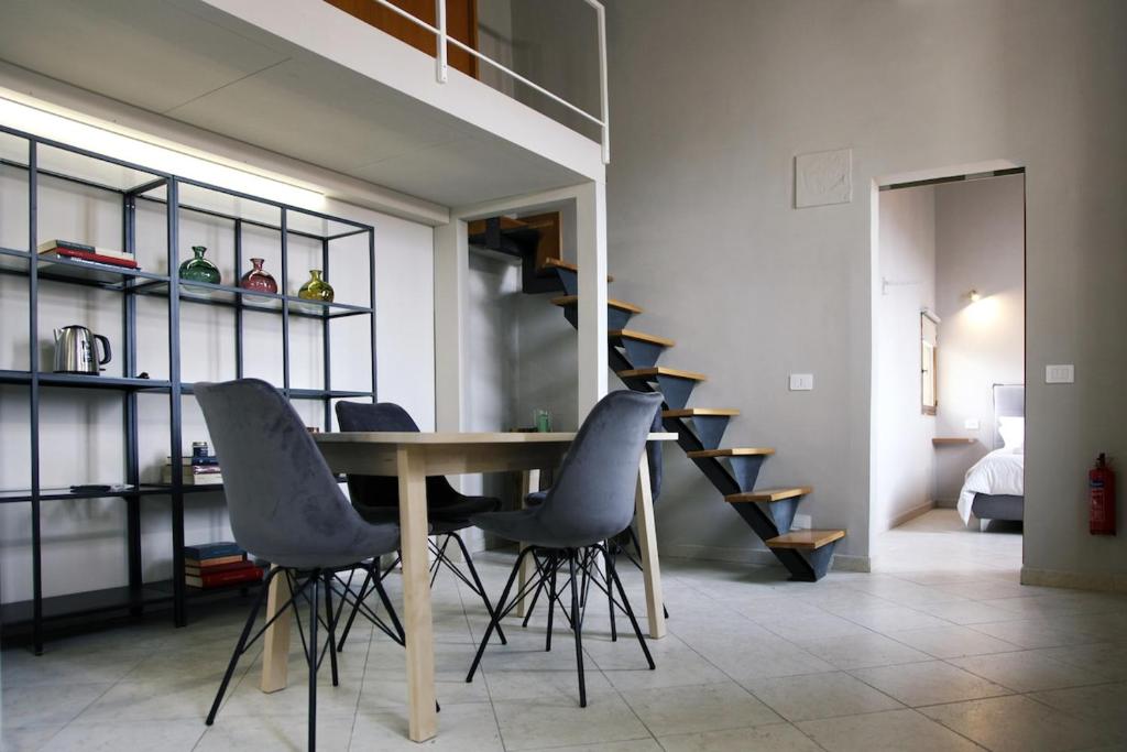 Rome, very central 2 bedrooms 4 beds - 4