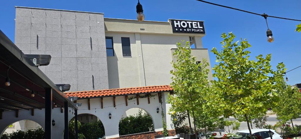 Hotel Pojata, Gjilan