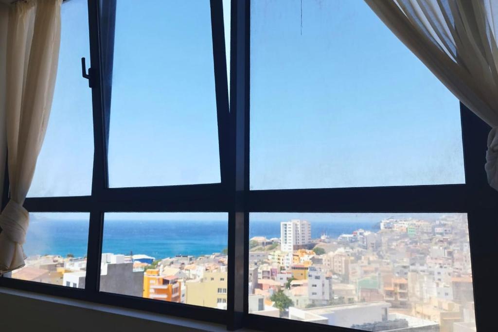 Mindelo Sunset, Mindelo