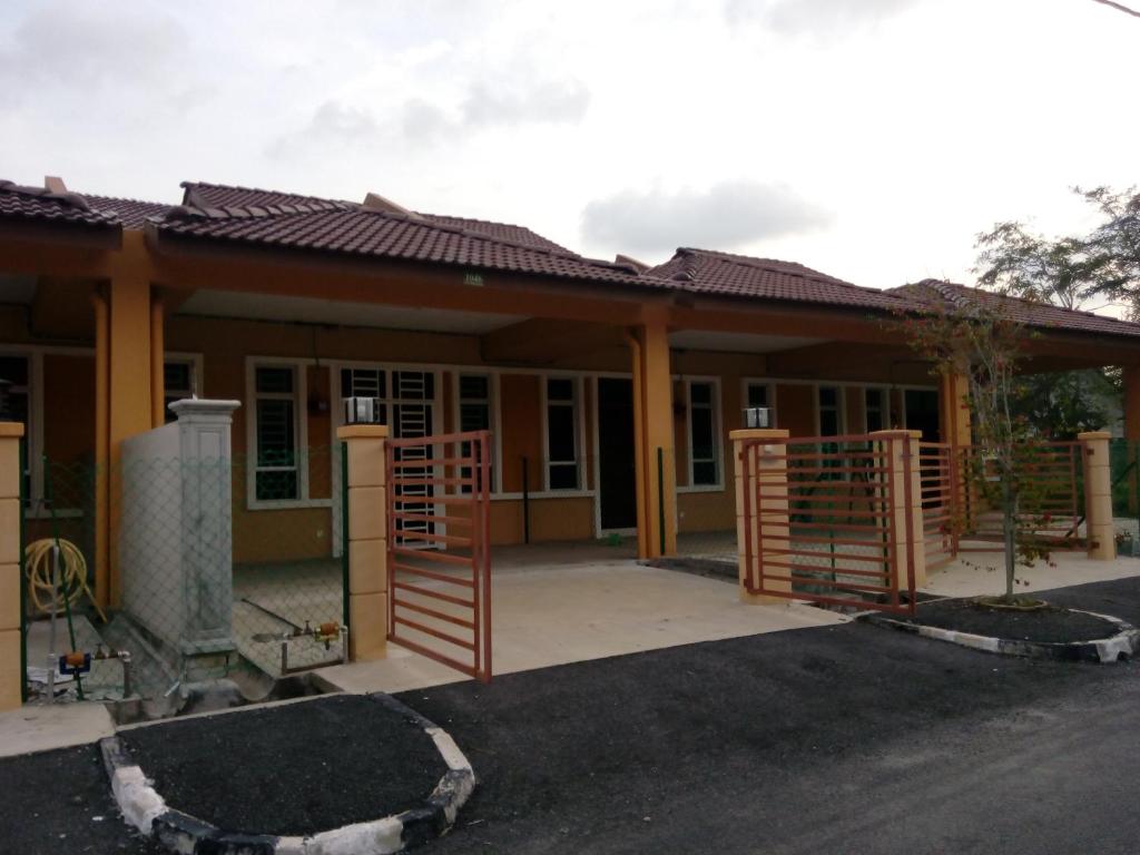 Lynn Guest House Jitra photo