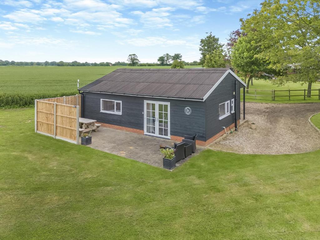 Squirrel Lodge- Uk47394, Bawdeswell