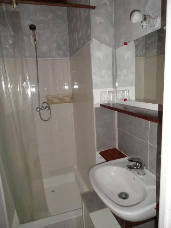 PROMO! Studio, Plein Center, Vieux Port, 200 m des plages - 4