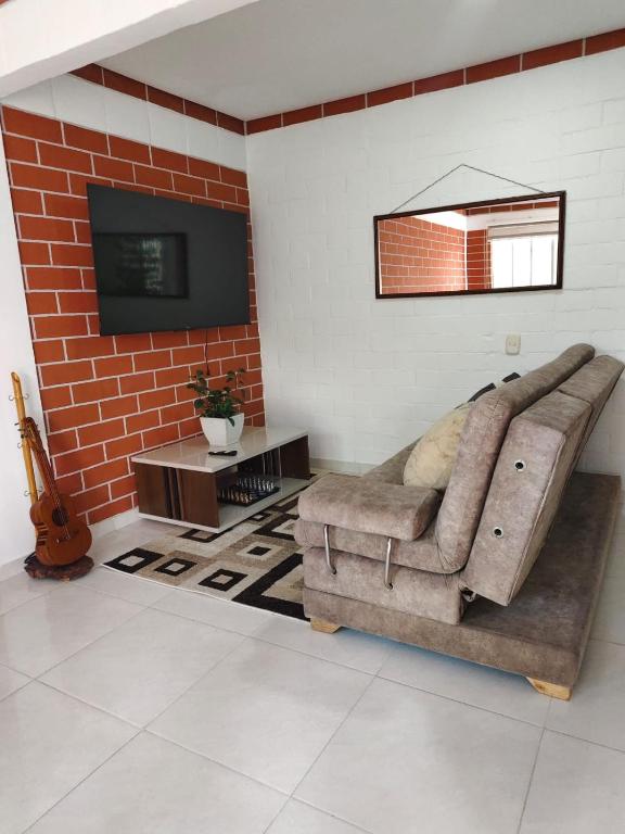 En Cali, Nuestra casa es tu hogar - 2