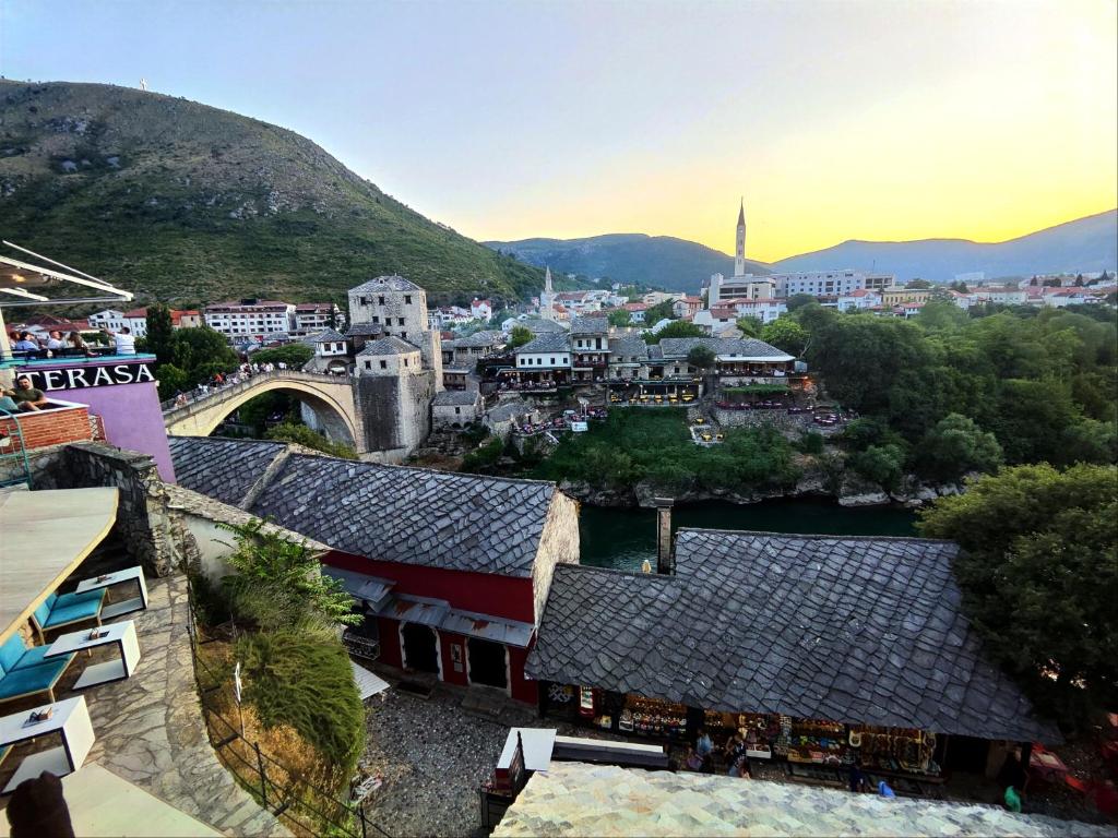Studio Apartment Mostari - Stunning Old Bridge View - Perfectly located in Mostar Old Town - 2