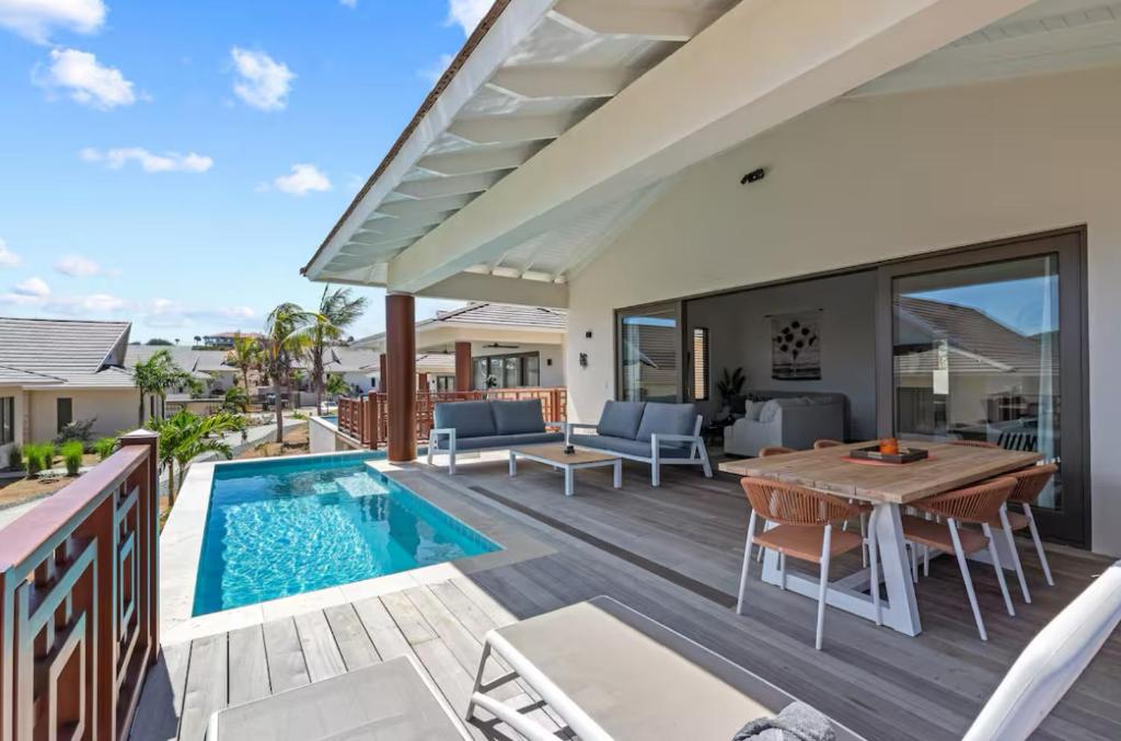 Blue Bay - Jazmyn 41 Villa, Blue Bay