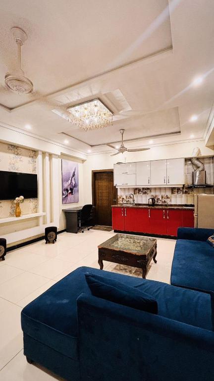 Urban Nest e-11, Islámábád