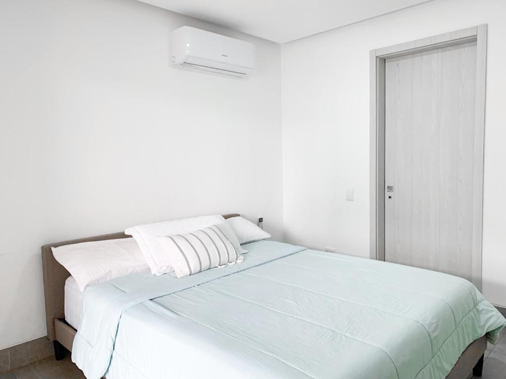 Suites empresariales cerca de Omni Hospital, Solaris , Mall del Sol, Guayaquil - 4