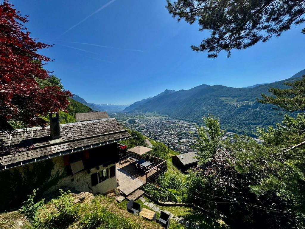Chalet avec vue panoramique sur les montagnes - 2