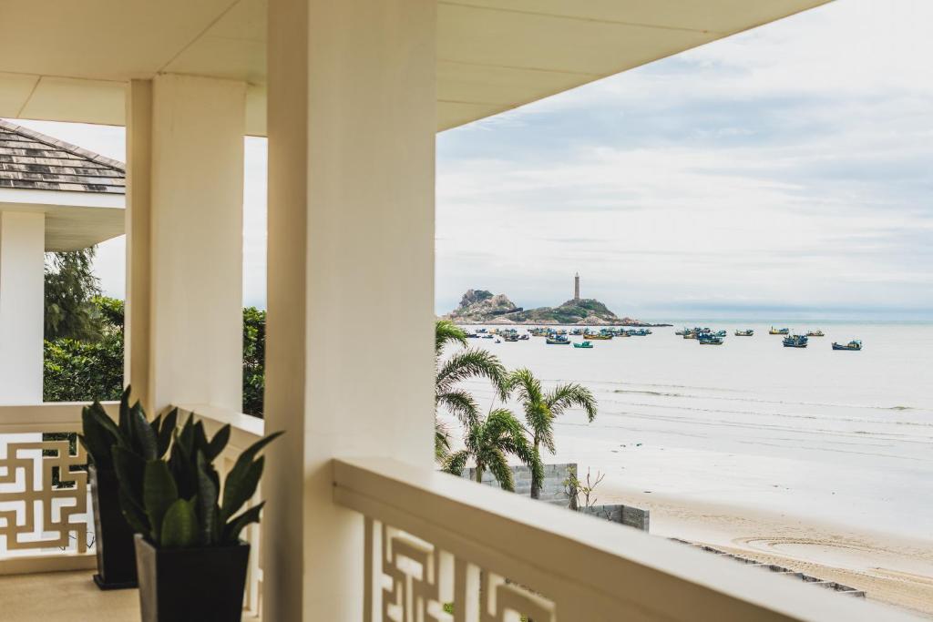 Surrounding environment