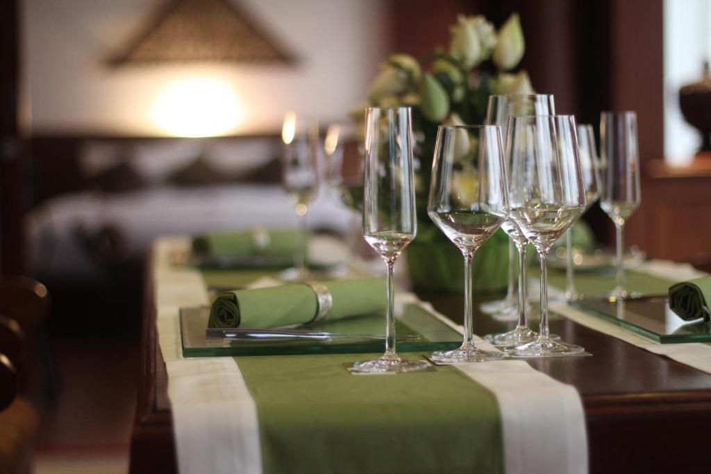 อาหารและเครื่องดื่ม