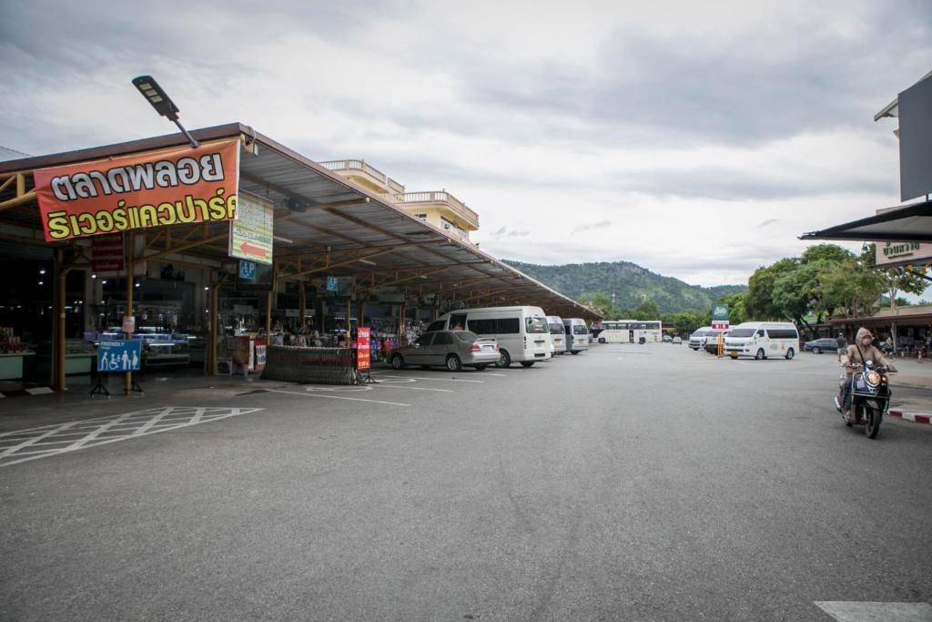 ที่เที่ยวใกล้ที่พัก