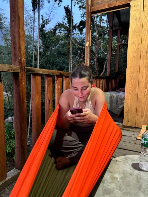 REACH DESTINATION RIVERSIDE RESORT 숲 속 현수교를 건너는 고요한 강변 이색 숙소 추천 - 호캉스뷰