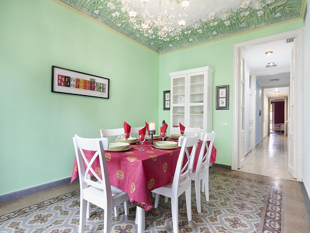 Apartment in Barcelona near Passeig de Gràcia, Barcelona