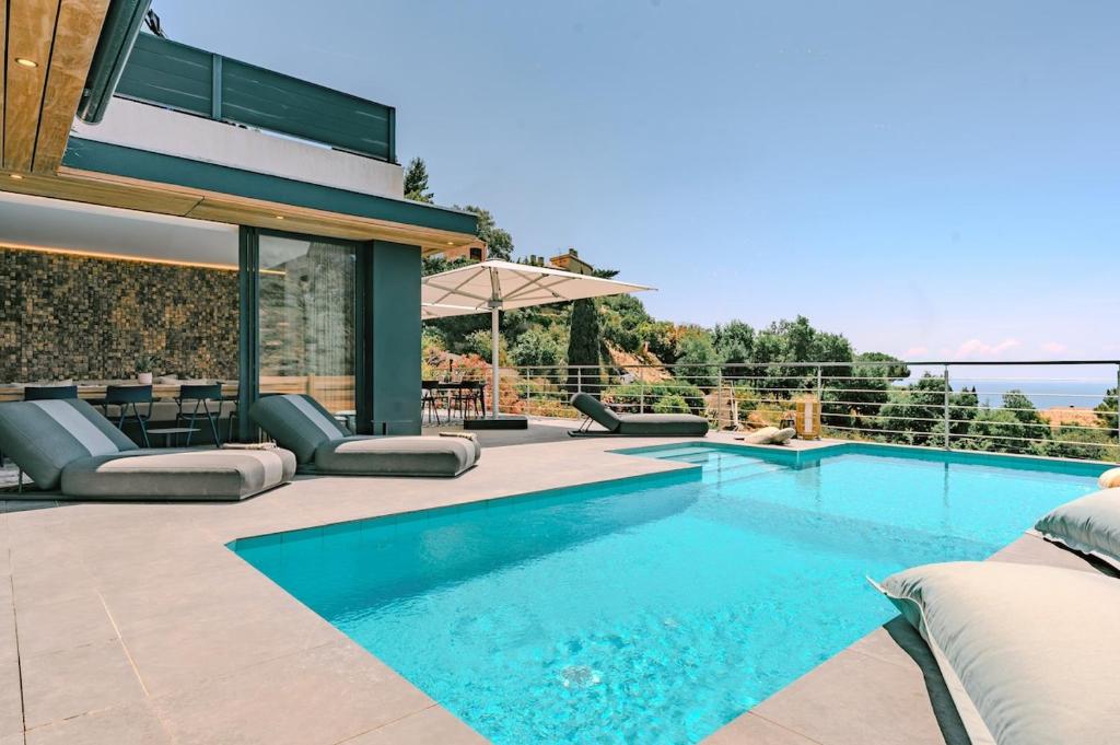 Rooftop villa in Lavandou, panoramic view - 5