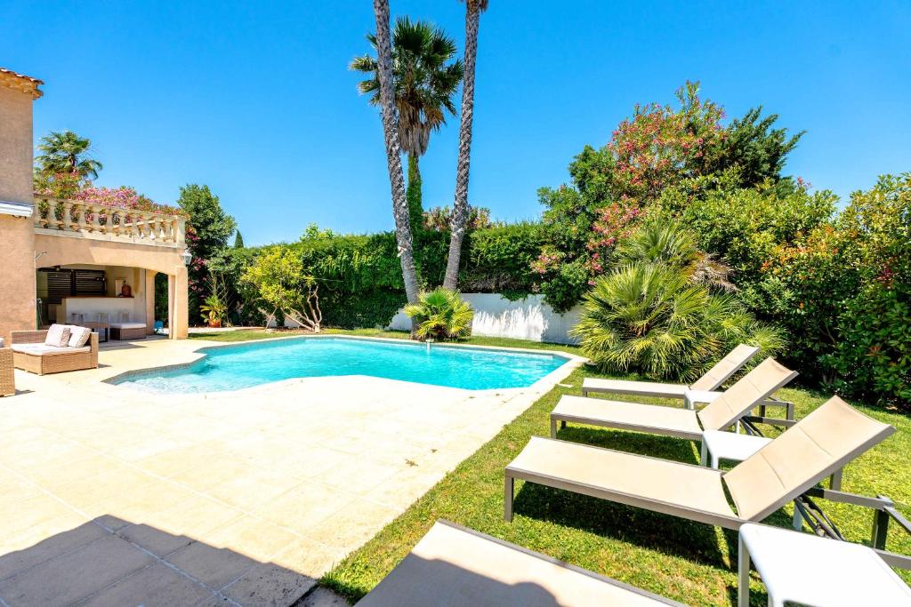 Villa La Perle l Pool & Terrace l Shellter Rentals - 4