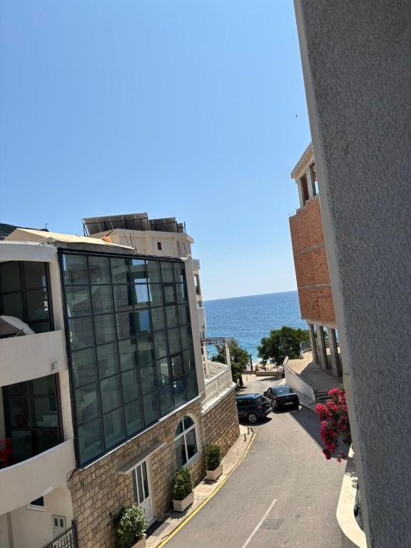 Una Dobre Vode, Dobra Voda