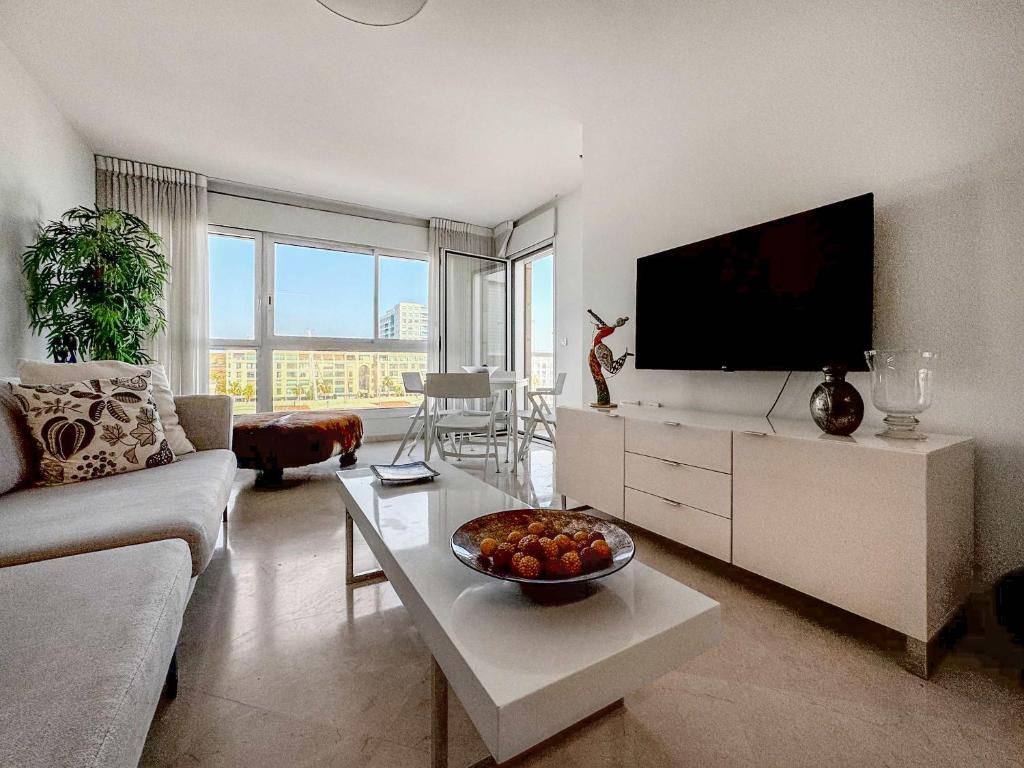 Breeze Suite at The Island, Herzliya B