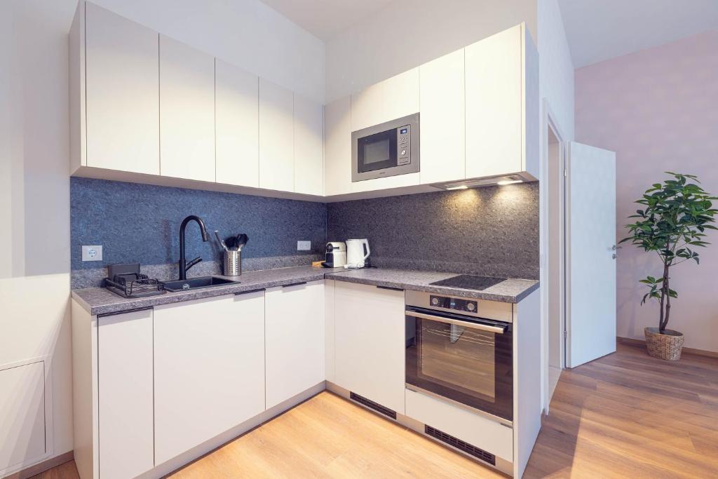 LeonArt Living 21 - 5