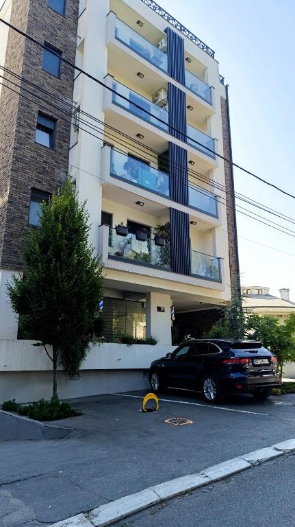 Apartman 25, Bělehrad