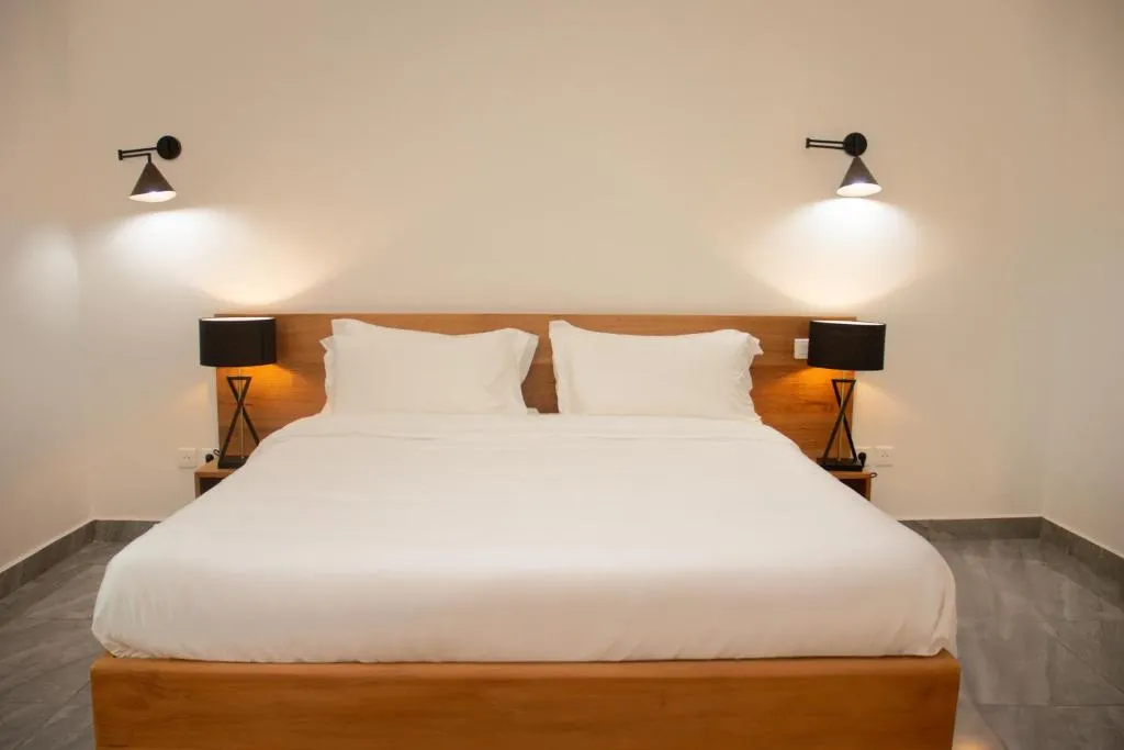 Résidence Feuille, hotel in Pointe-Noire