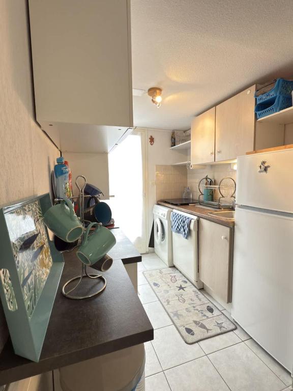Petite maison avec jardin & piscine partagee - 4