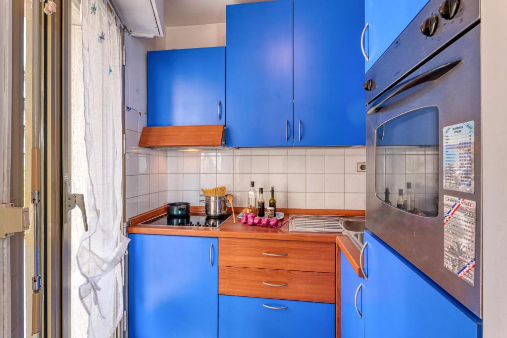 Port & Pool Hideaway - Happy Rentals - 3