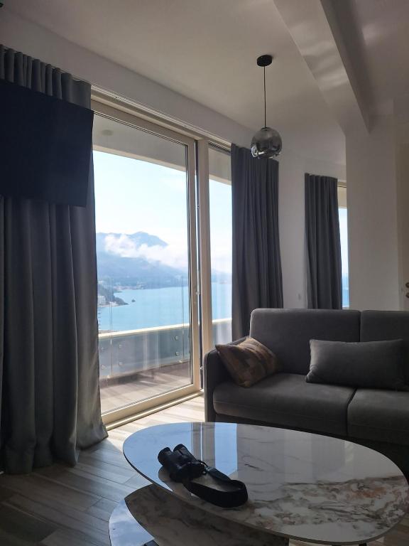 Skyline sea view apartment - 3