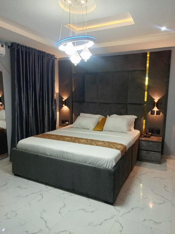 Elnido by Kdove, Ikeja