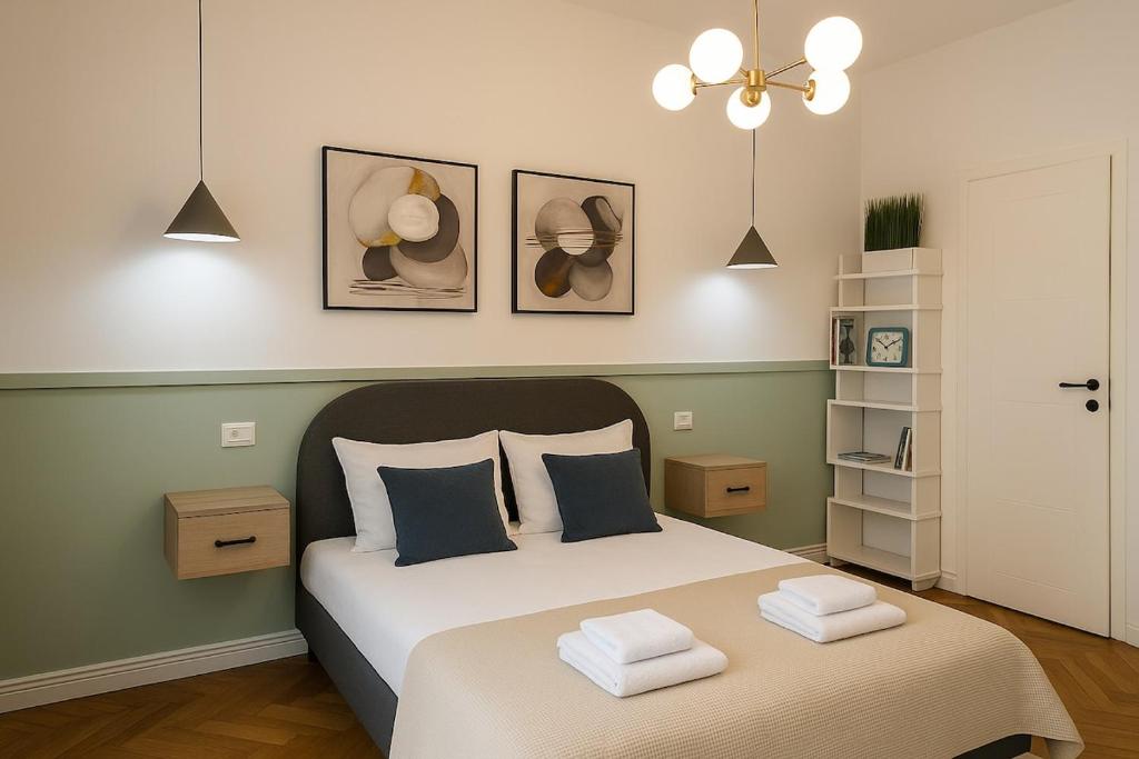 Emerald Escape - near Cismigiu Park, Bukurešť