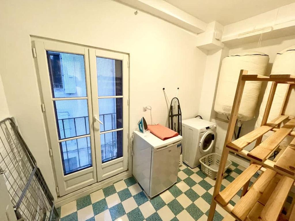 Chambre Neuf Ecluses 2e etage - 4
