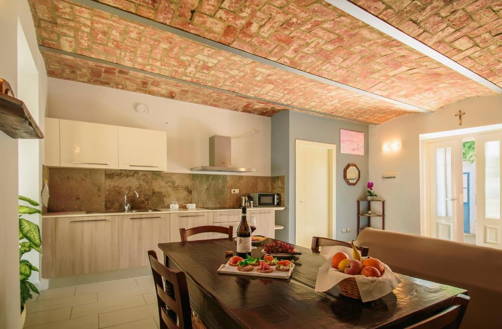 La Rosa nel Borgo - appartamento con garage - 1
