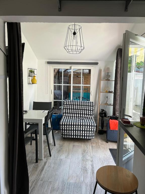 Cottage, private terrace in La Rochelle - 4