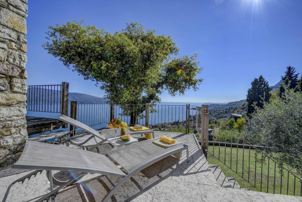 Lemon Garden Retreat -Villa Aqua - 1