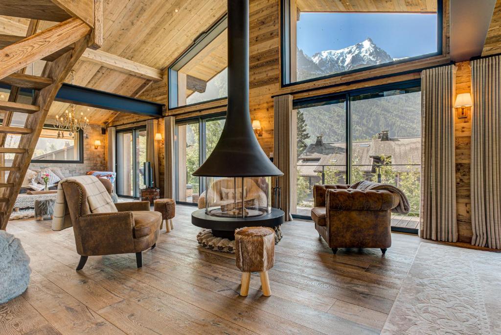 Chalet Papillon, Alpes Agency, Detached Chalet, Les Praz, Sleeps 8-10 - 2