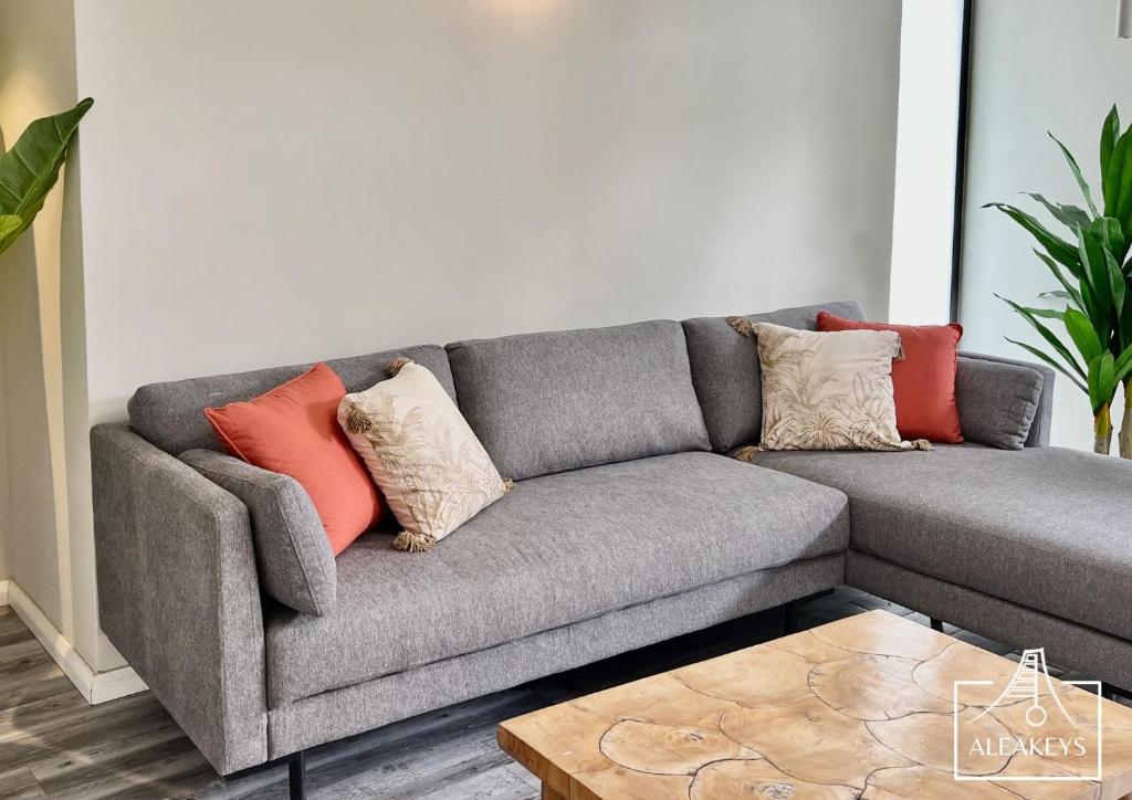 Le Solaris Grand T3 en RDC avec Piscine, Terrasse & Parking, Flic-en-Flac