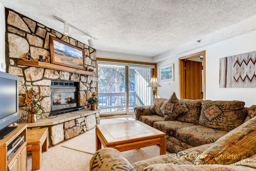 Atrium 101 by Ski Country Resorts, Breckenridge