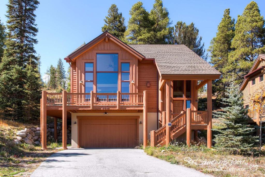 Four OClock Chalet by Ski Country Resorts, Breckenridge