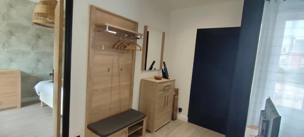 Le petit chai, Épernay