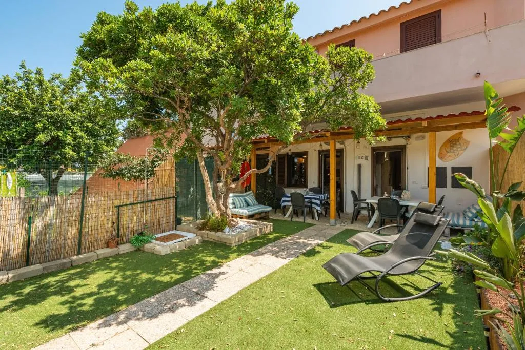 Casa Keka, hotel in Costa Rei