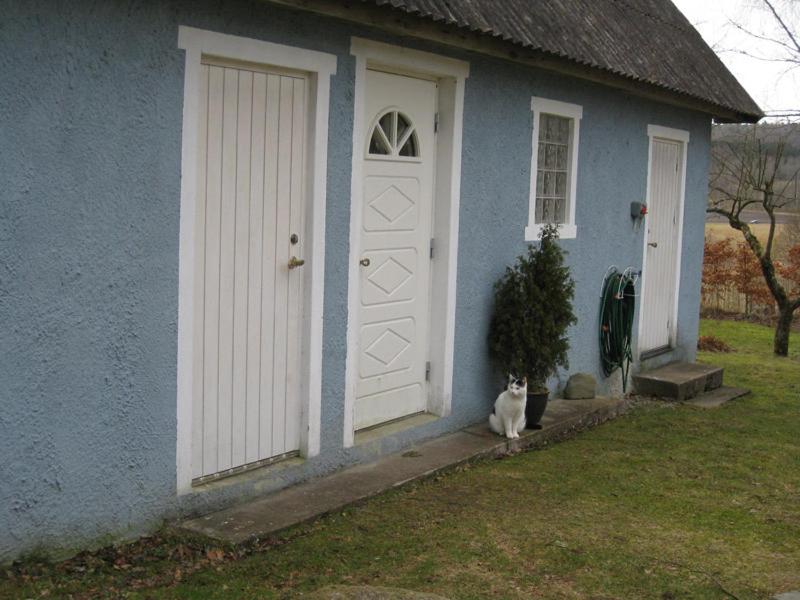 Stuga i skogsbryn, Olofström