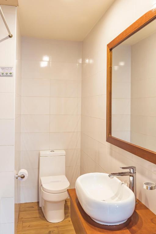 Hostal Lirium - 4