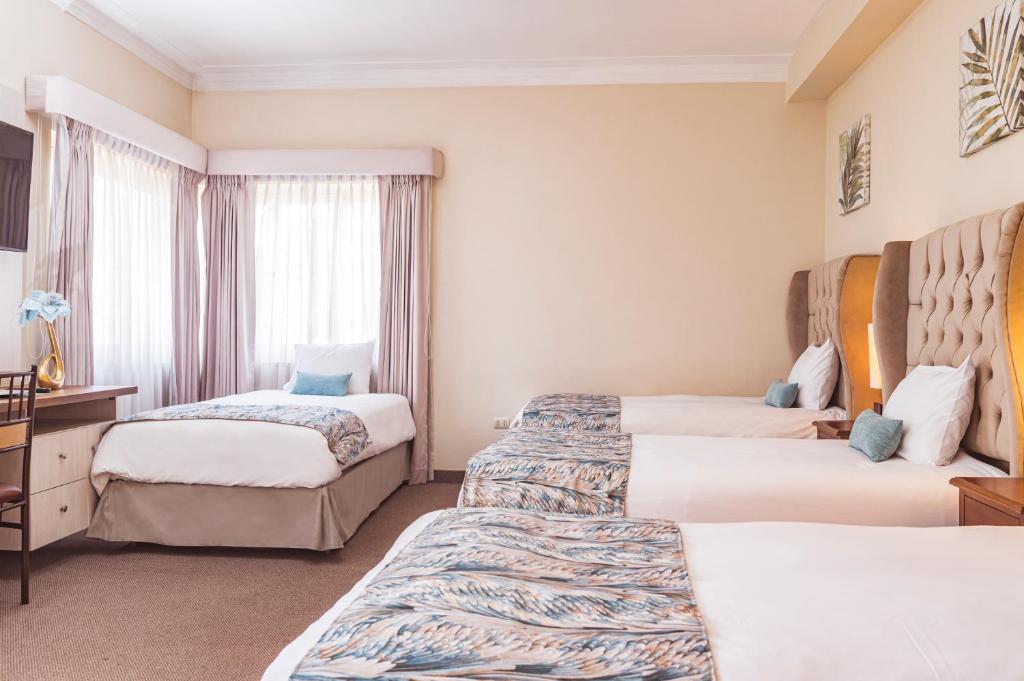 Hostal Lirium - 2